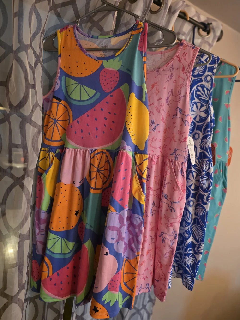 Girls' Sleeveless Print Dress's Size XXL (18)  Lot Of 6 Multi Print